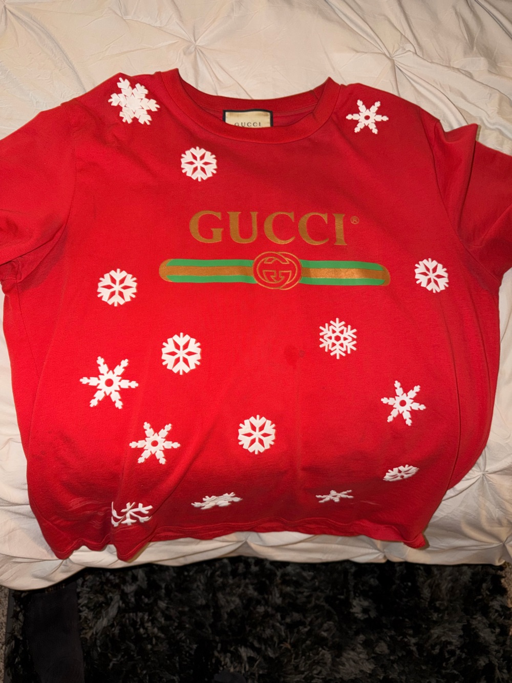 Gucci Adult Red Sweatshirt with White Snowflakes and Green-Gold Stripe